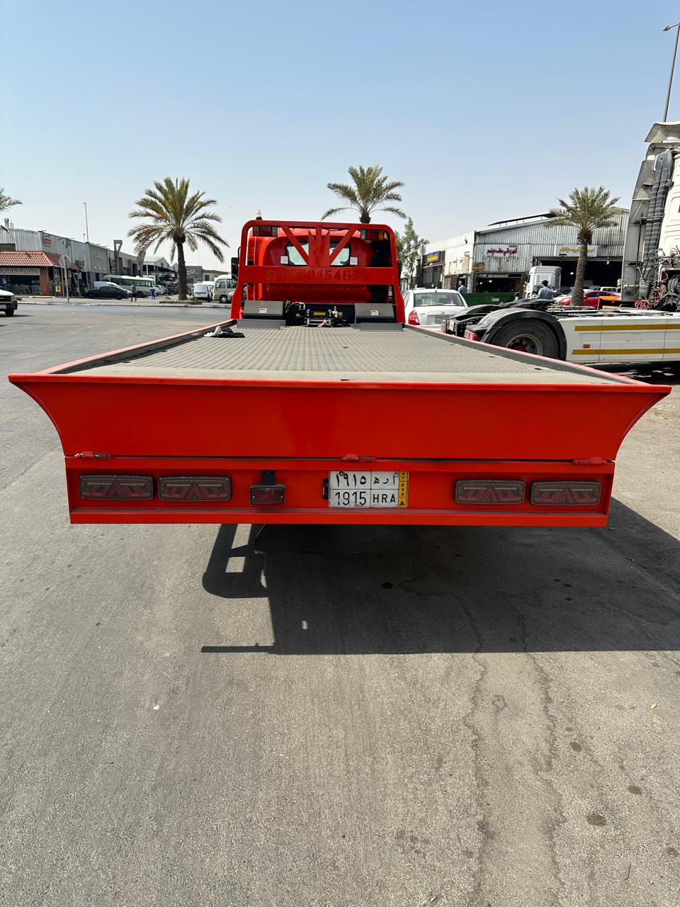 satha-riyadh-towing